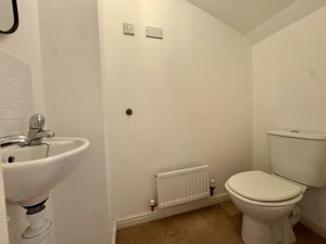 Photo 30- click for photo gallery